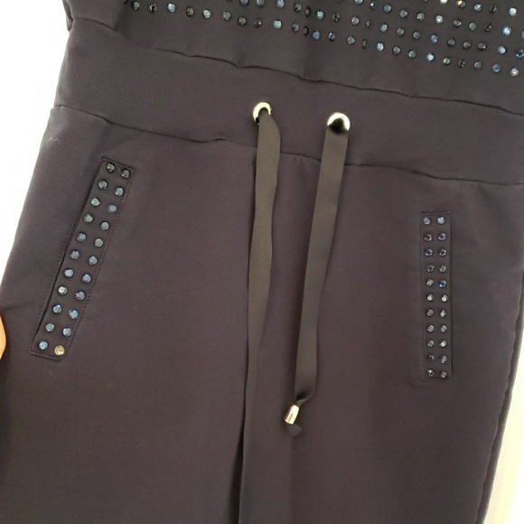 Very beautiful dress. - Picture 4 of 8